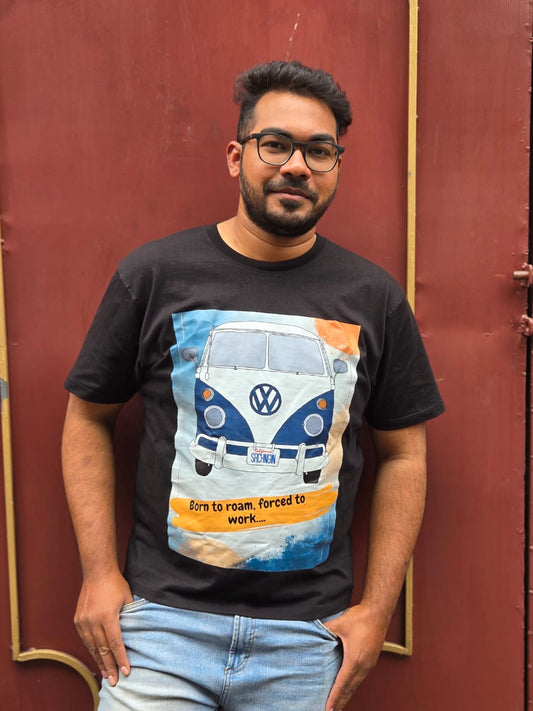 Born to Roam Oversized Classic T-Shirt